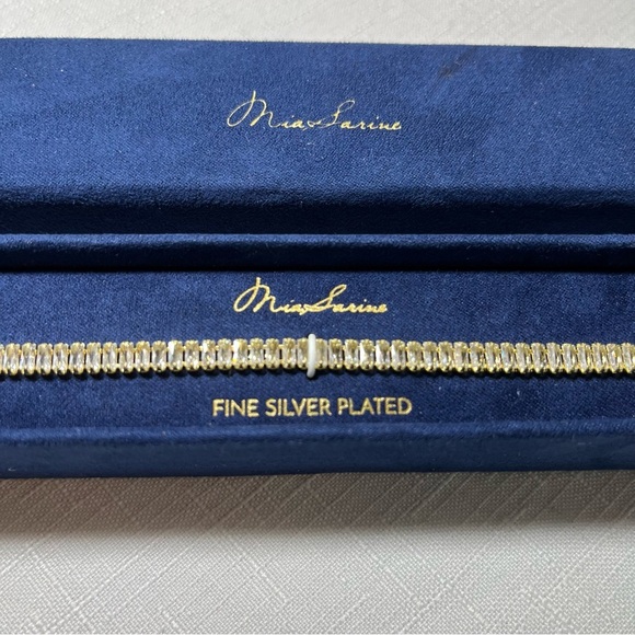 New. MIA SARINE Fine Silver Plated Tennis Bracelet in Blue Box. Gold tone NIB - Picture 1 of 5